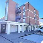דירה Near In 55351 ביביונה