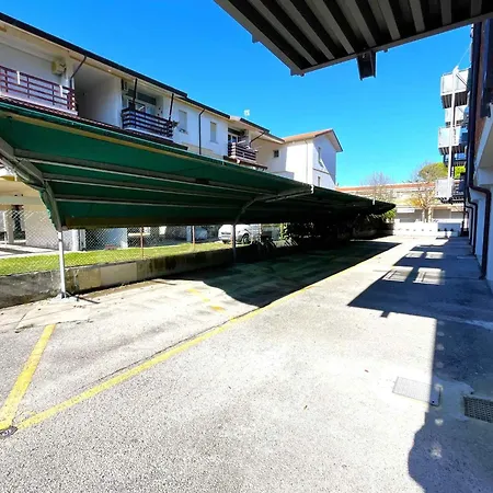 Near In 55351 * Bibione