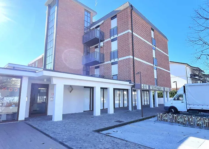 Apartment Near In 55351 Bibione